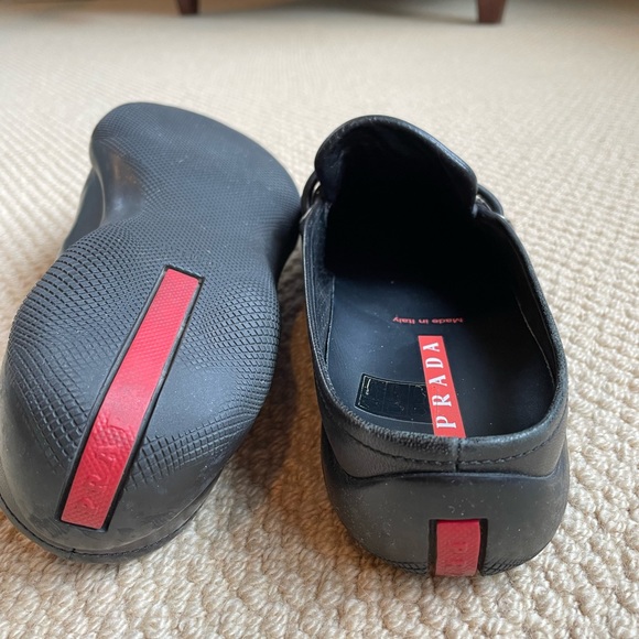 Vintage Prada size 37 (size 7) made in Italy, fantastic condition!! - Picture 2 of 4